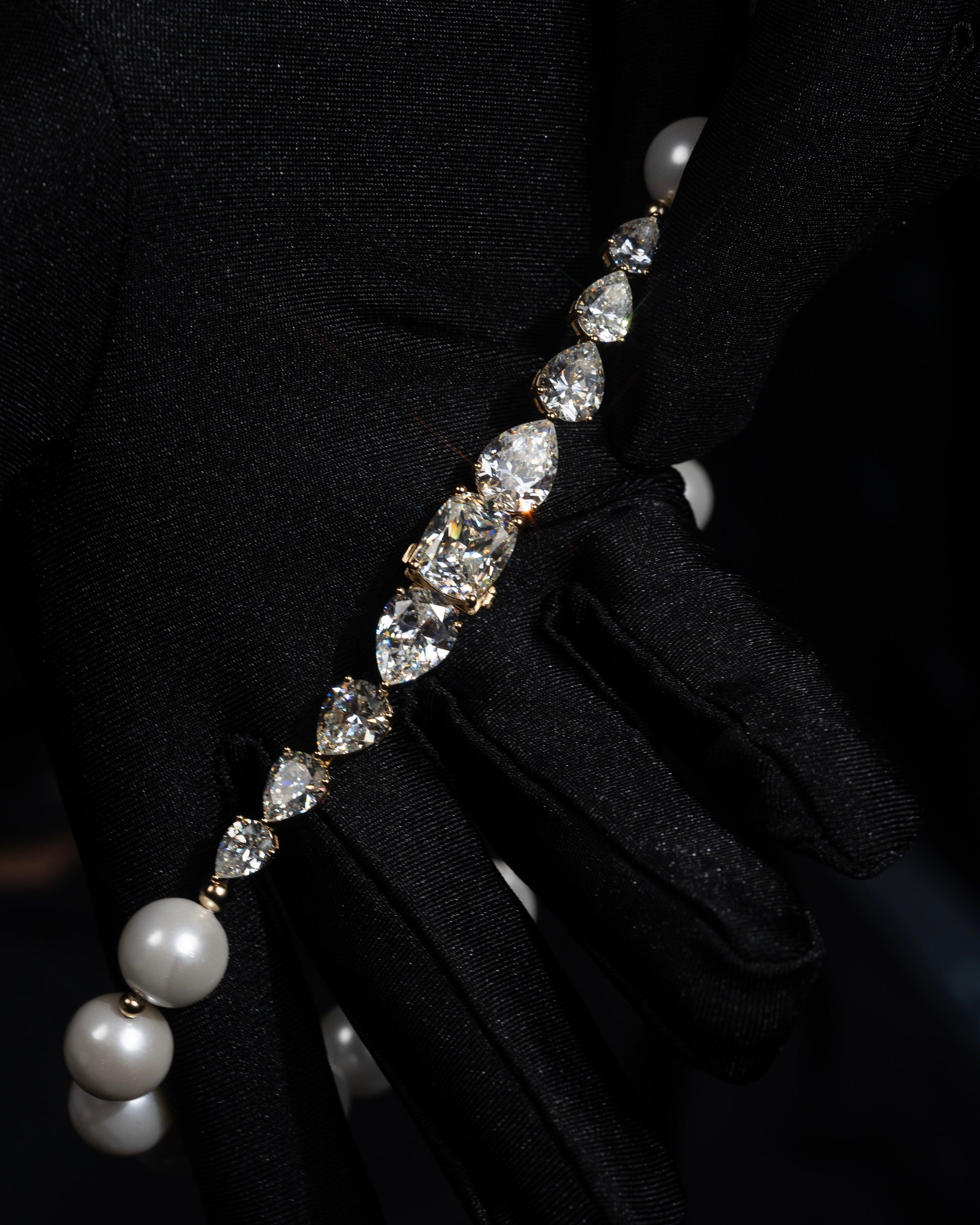 Pearls & Gems Necklace - Kejsar