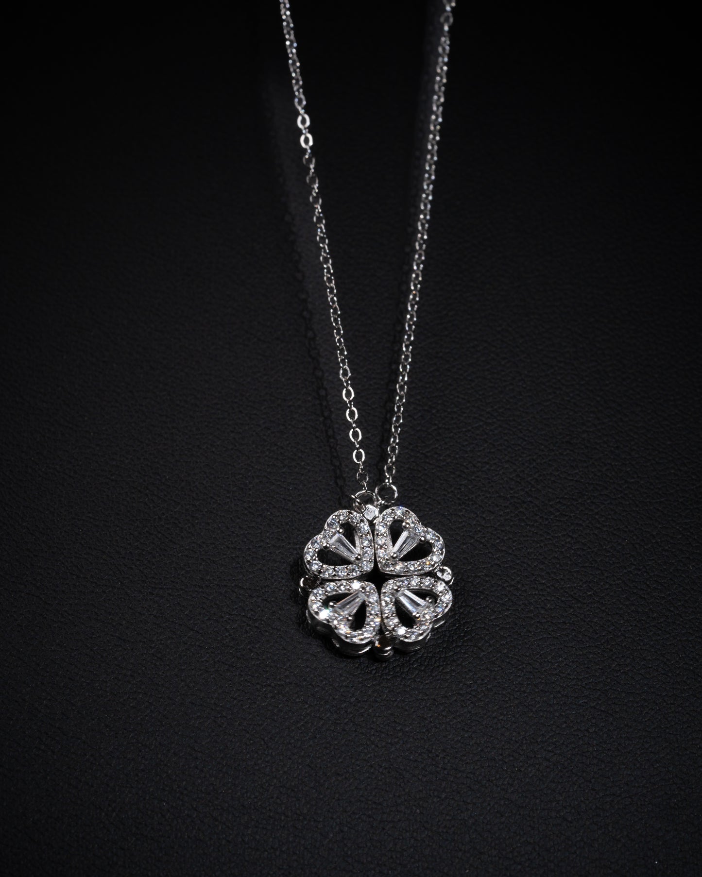 Heart Clover Foldable Necklace - Kejsar