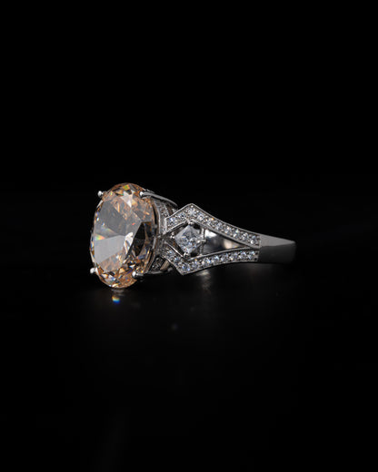 Radiant Oval Stone Ring - Kejsar