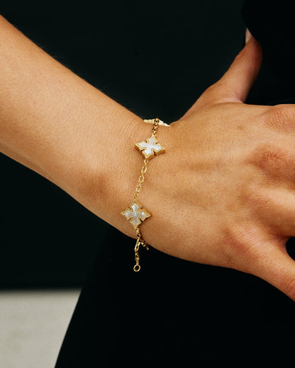 Onyx Star Bracelet Lady